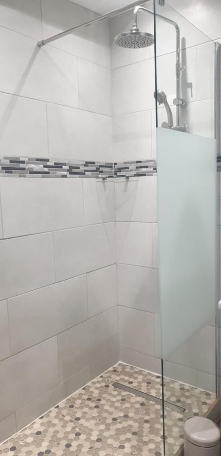 Au Panorama F3 2 Chbres Apartment ลาโปเซซิยง ภายนอก รูปภาพ